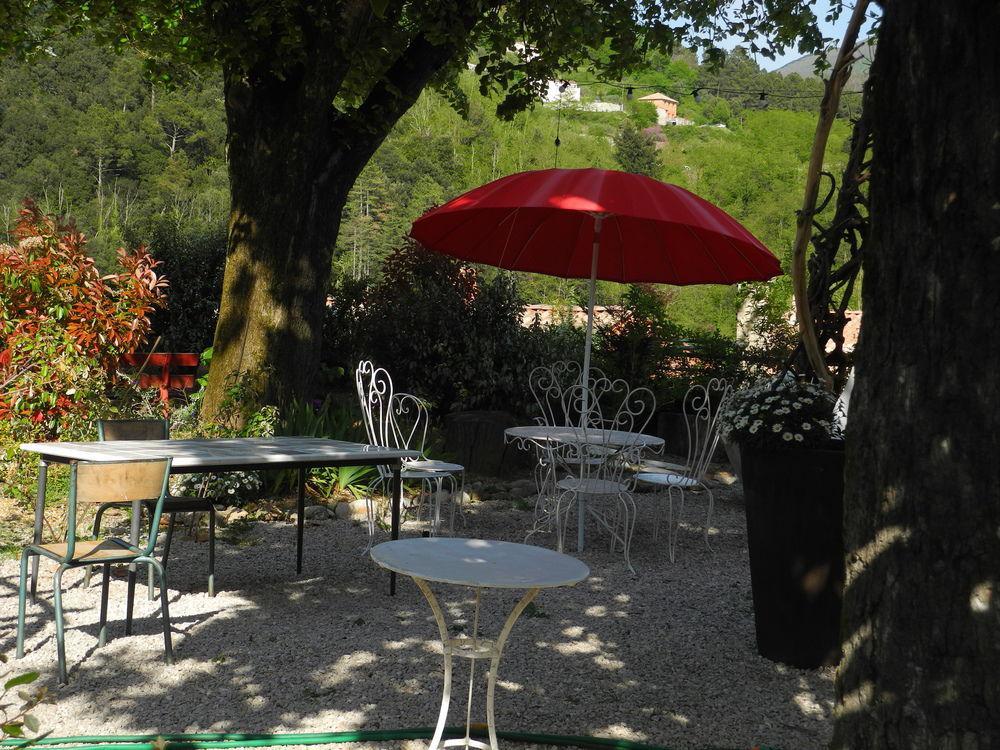 Le Comptoir Du Ranc De Bannes Hotel Sumène Esterno foto