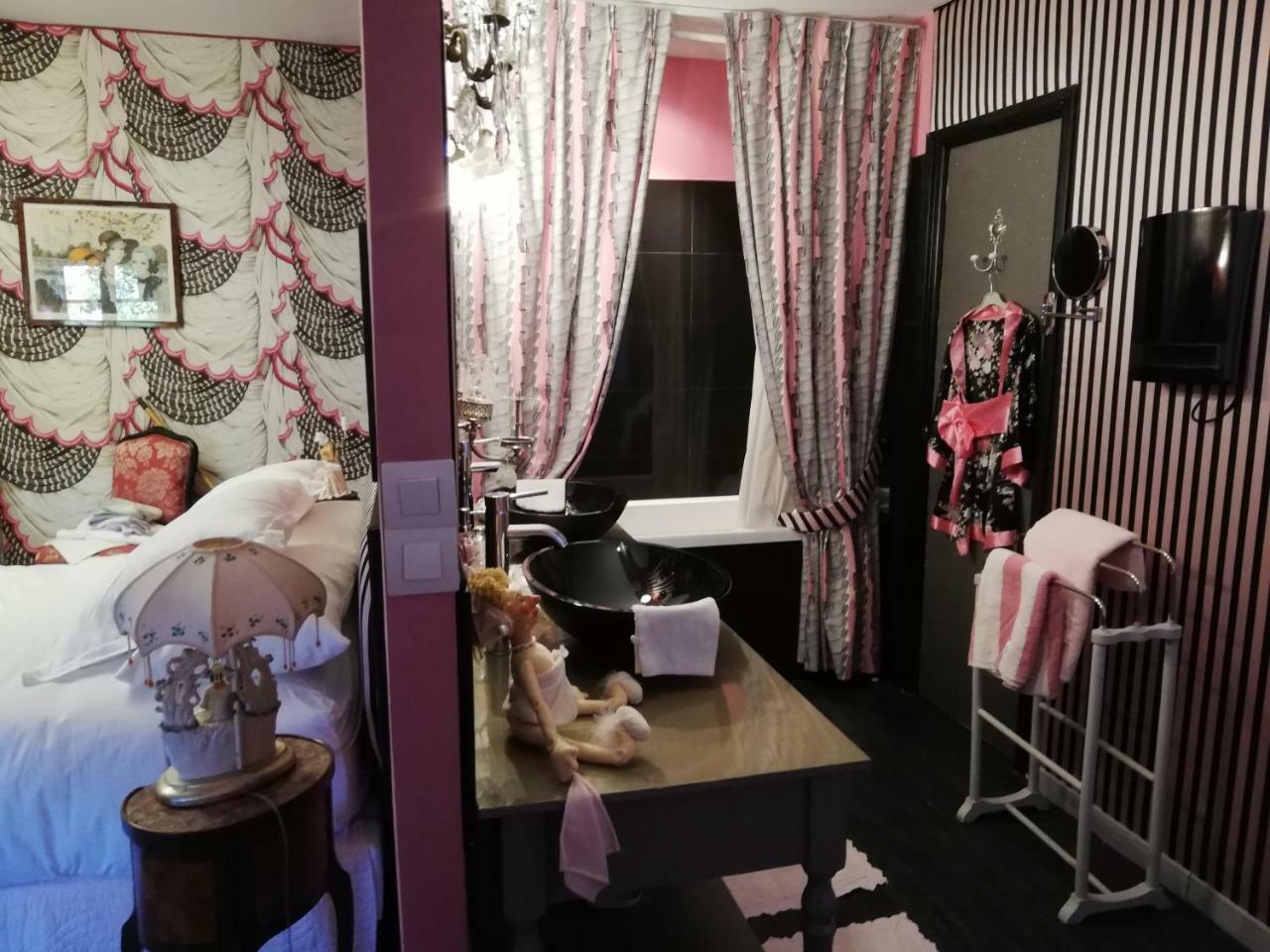 Le Comptoir Du Ranc De Bannes Hotel Sumène Esterno foto